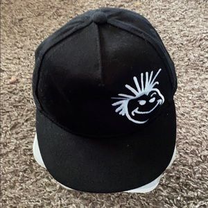 Toddler flat brim hat w/smiley guy! Sz ax’s